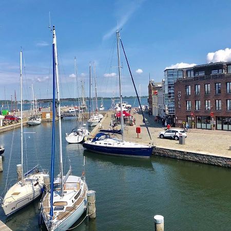 Hochwertige Apartments Im Stralsunder Hafen Екстер'єр фото