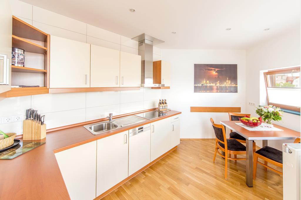 Hochwertige Apartments Im Stralsunder Hafen Екстер'єр фото